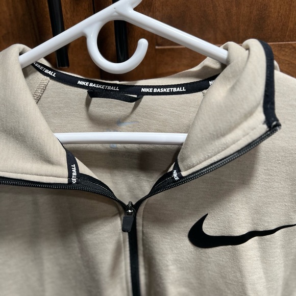 Like New~ NIKE SHOWTIME FULL LENGTH ZIP HOODIE JACKET MEN SIZE LARGE - Picture 4 of 11